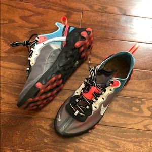 Nike Element React 87 in blue and red